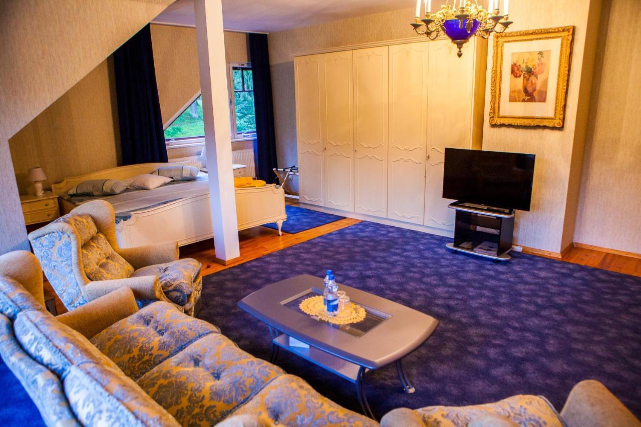 Park Hotel Bruzis Smiltene Kamer foto